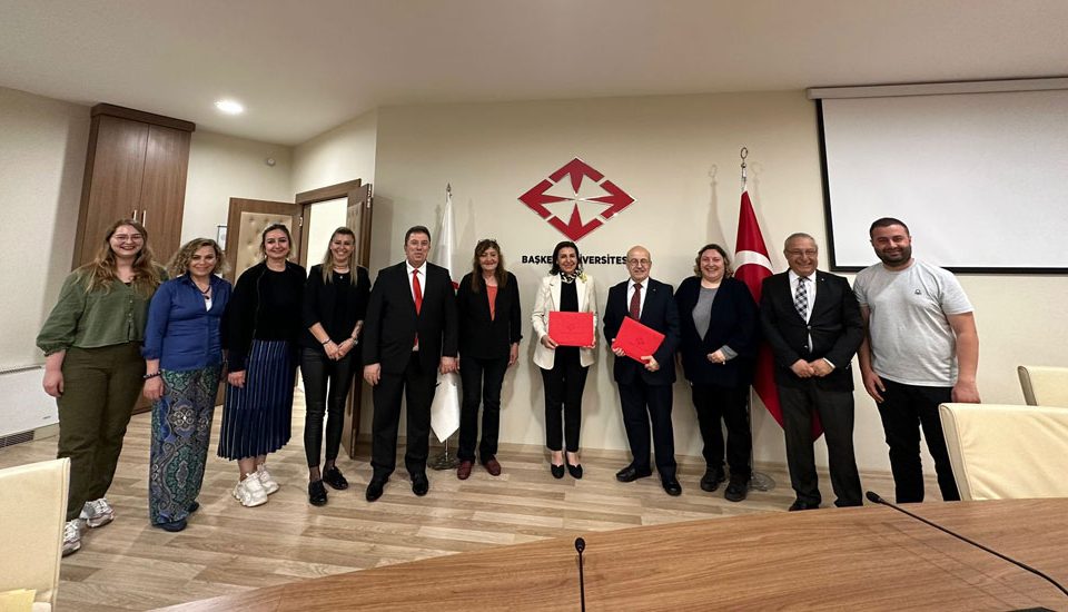 Türkiye Satranç Federasyonu İle 6.Uluslarası Başkent Üniversitesi Açık Satranç Turnuvası Protokolü İmzalandı.