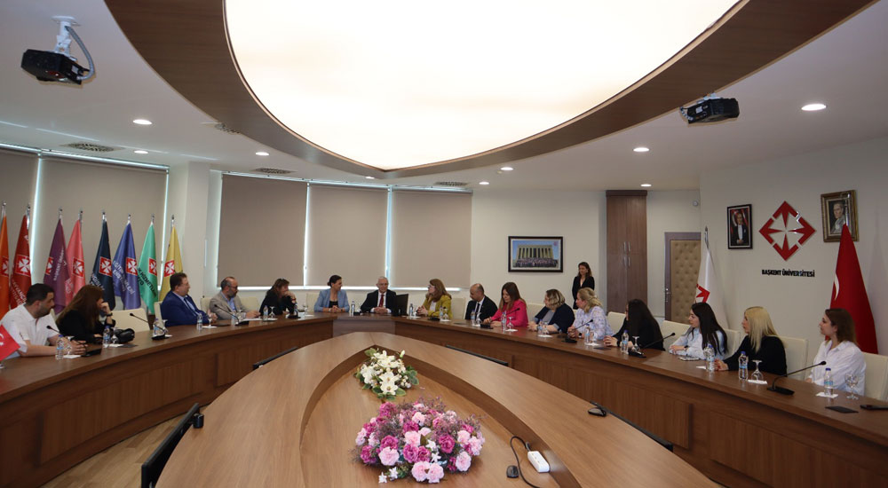 7. Uluslararası Başkent Üniversitesi Açık Satranç Turnuvası İmzaları Atıldı